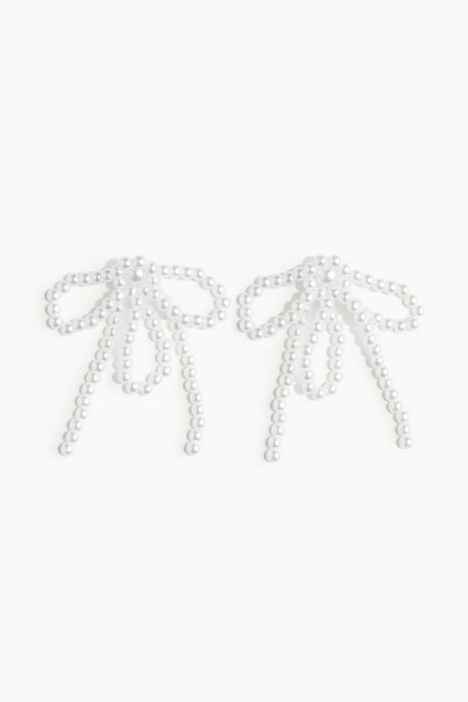 Bow-shaped Beaded Earrings