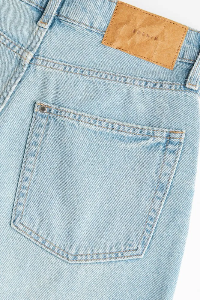 Short en jean Coupe Galbée Bermuda Taille Haute