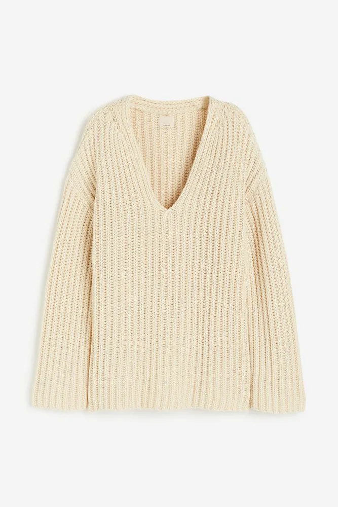Wool-blend V-neck Sweater