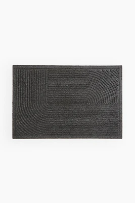 Relief-pattern Doormat
