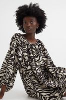 Balloon-sleeved Crêped Dress