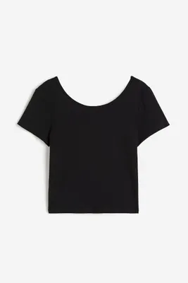T-shirt with Low-cut Back