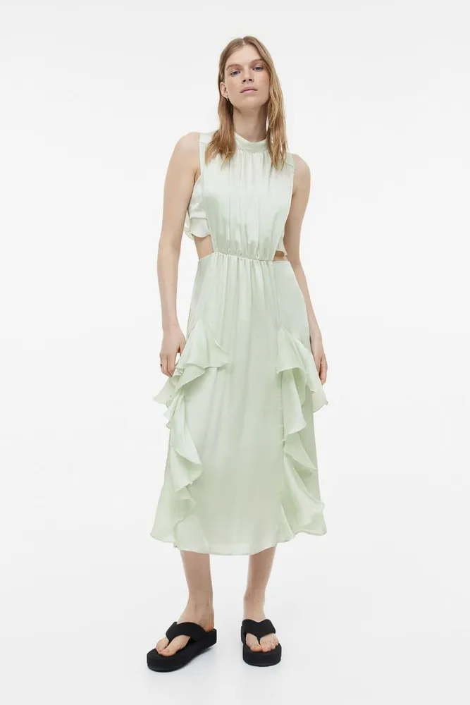 H&M Satin Nightgown  Galeries de la Capitale