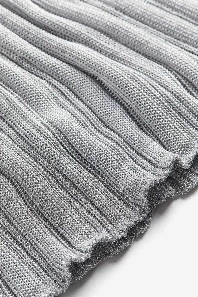 Shimmery Rib-knit Sweater