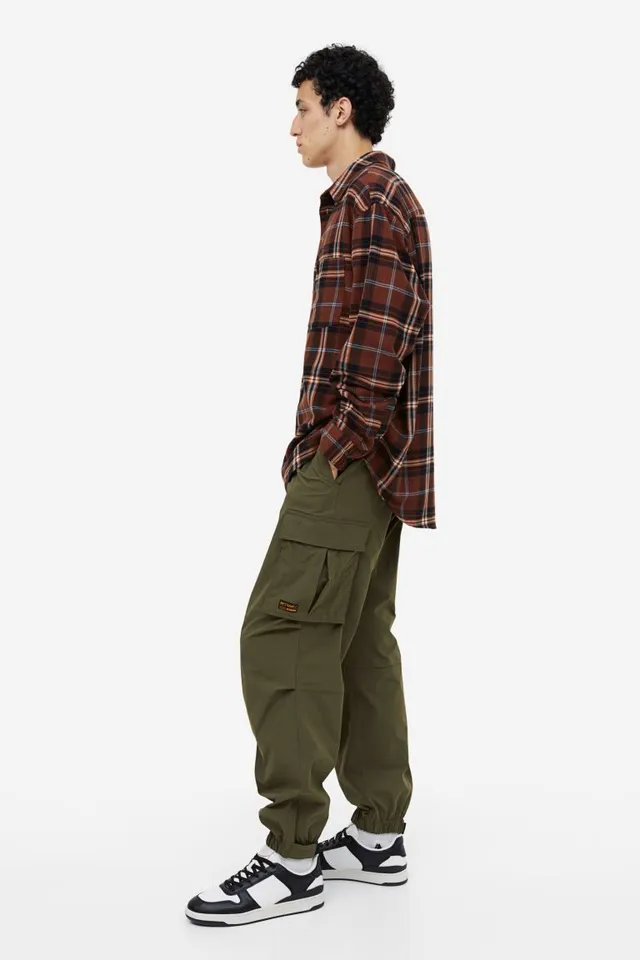 Relaxed Fit Nylon Cargo Pants