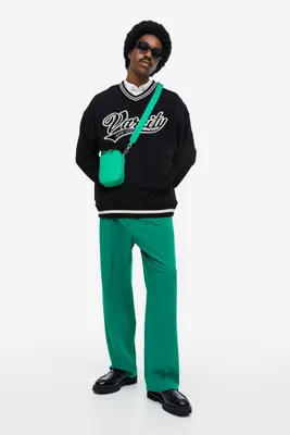 Sweat à encolure en V Oversized Fit