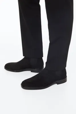 Chelsea Boots