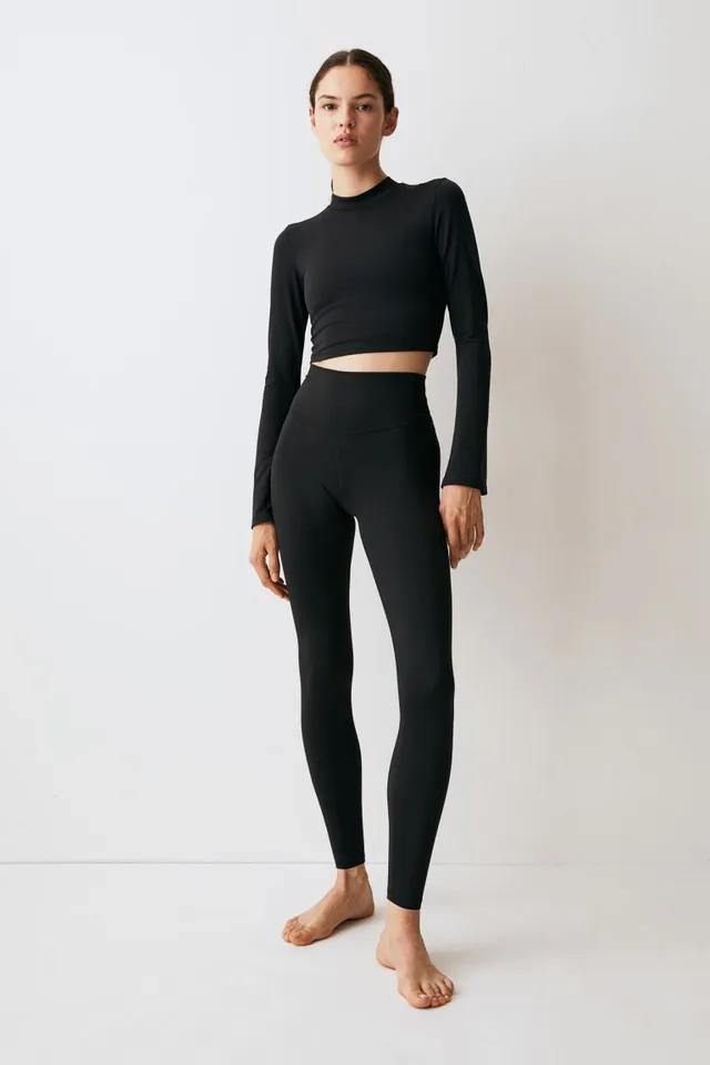 H&M SoftMove™ Sports Crop Top