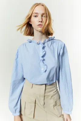 Ruffle-trimmed Pullover Blouse
