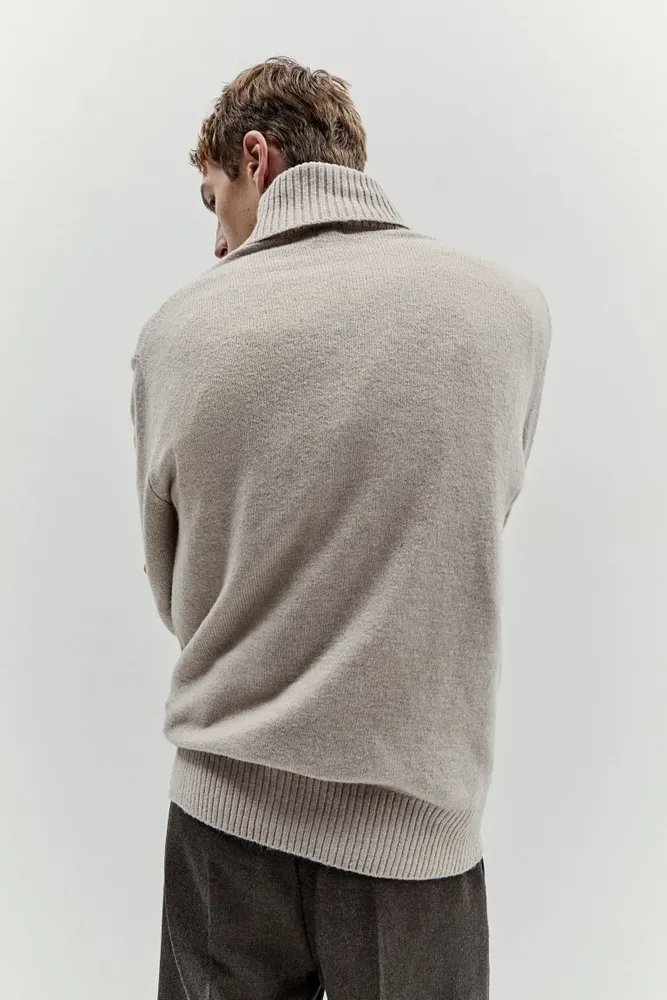 Regular Fit Turtleneck Sweater
