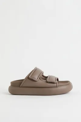 Sandales
