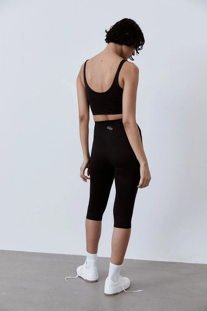 SoftMove™ Capri Sports Leggings