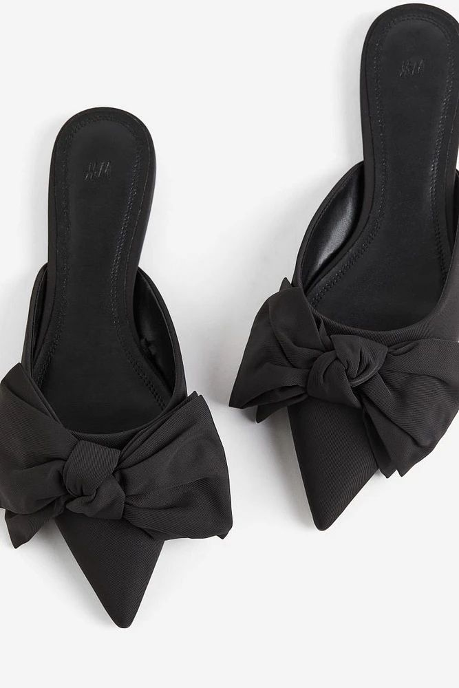 Bow-detail Mules