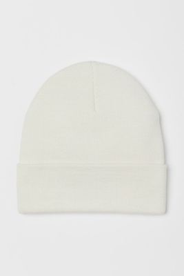 Fine-knit hat