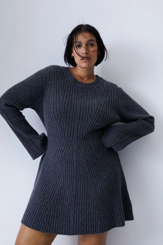18 Knitted Dresses To Wear This Autumn | Ribbed knit dress, Knit dress,  Calf length dress