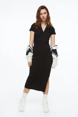 Bodycon Dress with Collar