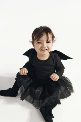 2-piece Halloween Skirt and Wings Set