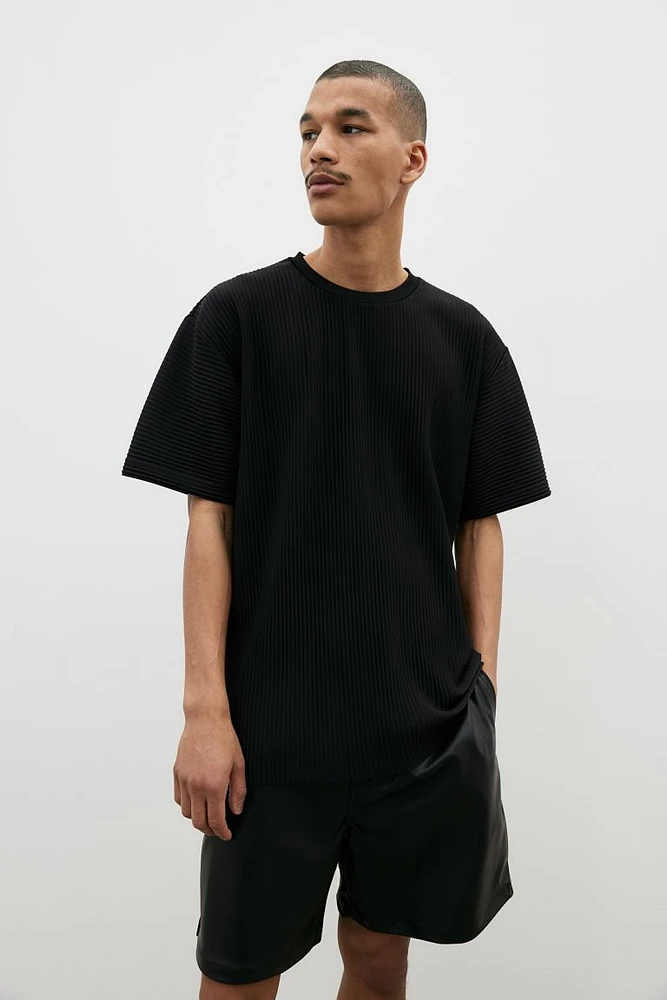 Loose Fit Pleated T-shirt