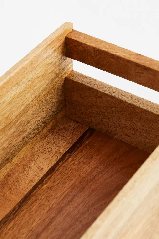 Caja de madera grande