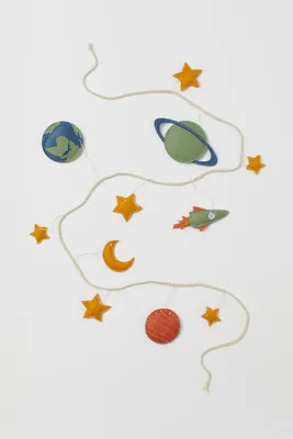 Planet-decorated Bunting