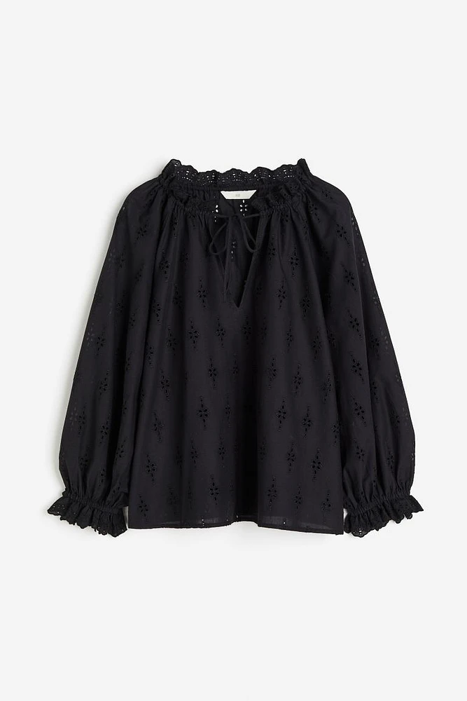 Broderie anglaise blouse