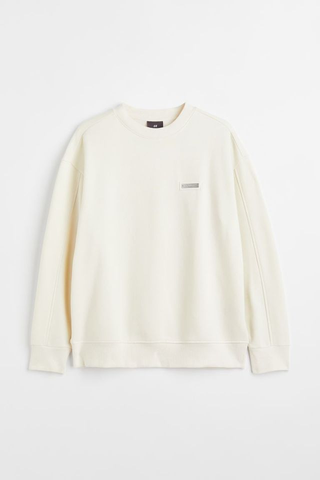 Hu0026m Relaxed Fit Appliquéd Sweatshirt | Coquitlam Centre