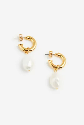 Gold-plated Pearl Pendant Earrings