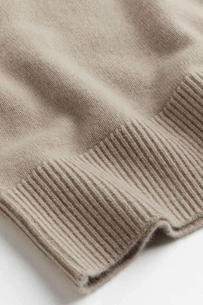 Cashmere-blend Turtleneck Sweater