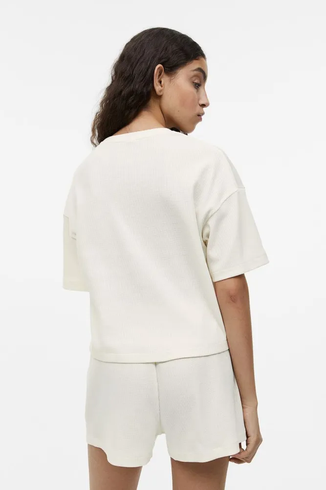 Haut et short de pyjama gaufrés