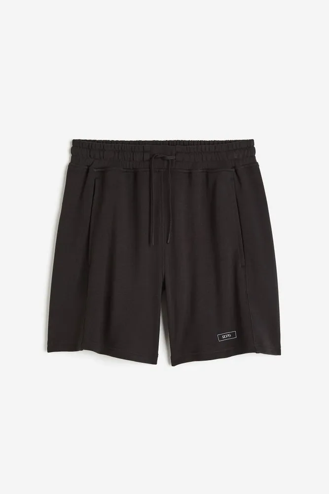 DryMove™ Sweatshorts