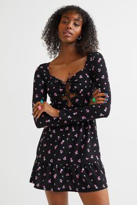Crêped Dress with Lacing