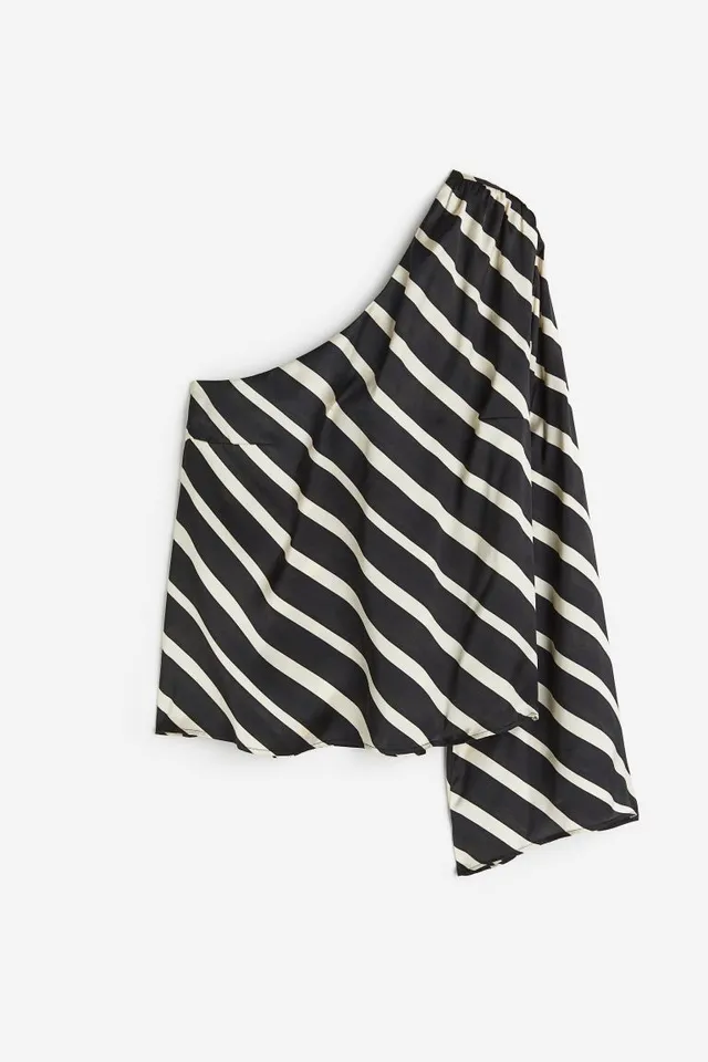 H&M One-shoulder Blouse | Hamilton Place 