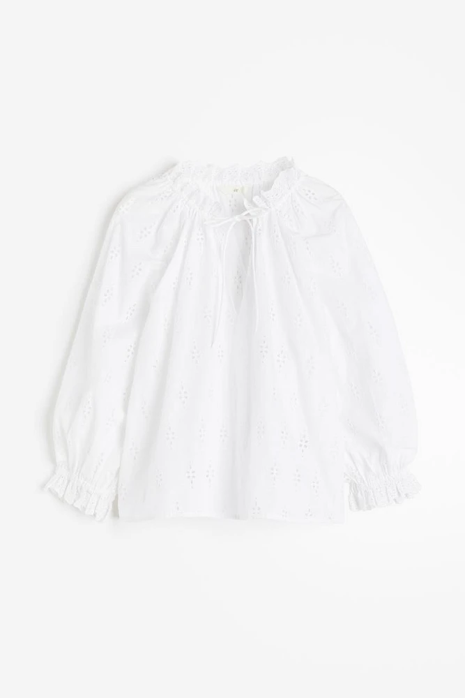 Broderie anglaise blouse