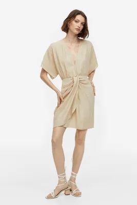 Robe à encolure en V