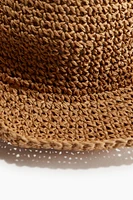 Wavy-brim Straw Hat