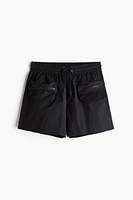 Water-repellent Hiking Shorts