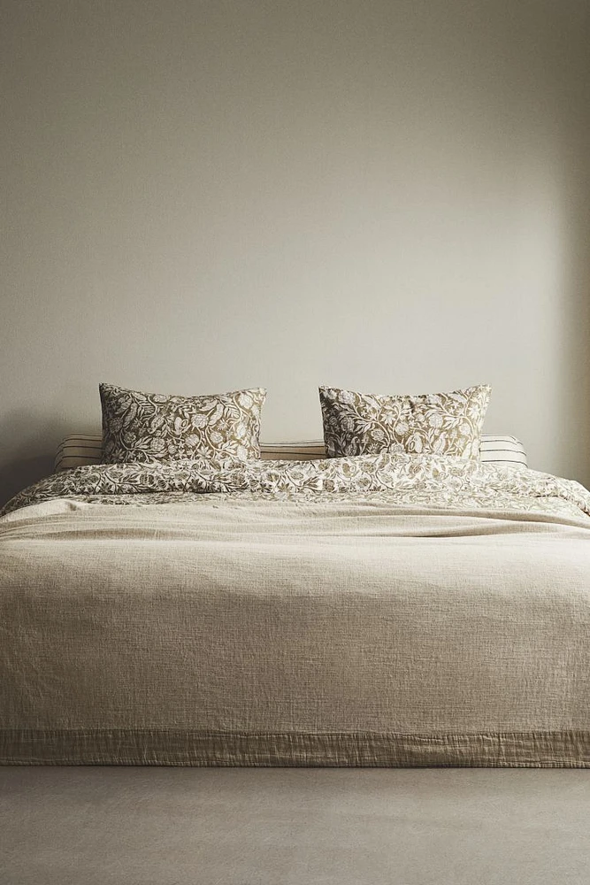 Linen-look Bedspread