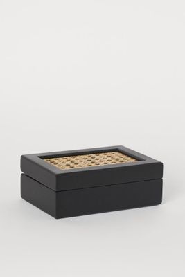 Boîte avec rotin