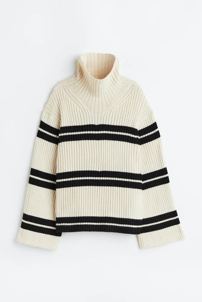 Oversized Mock-turtleneck Sweater