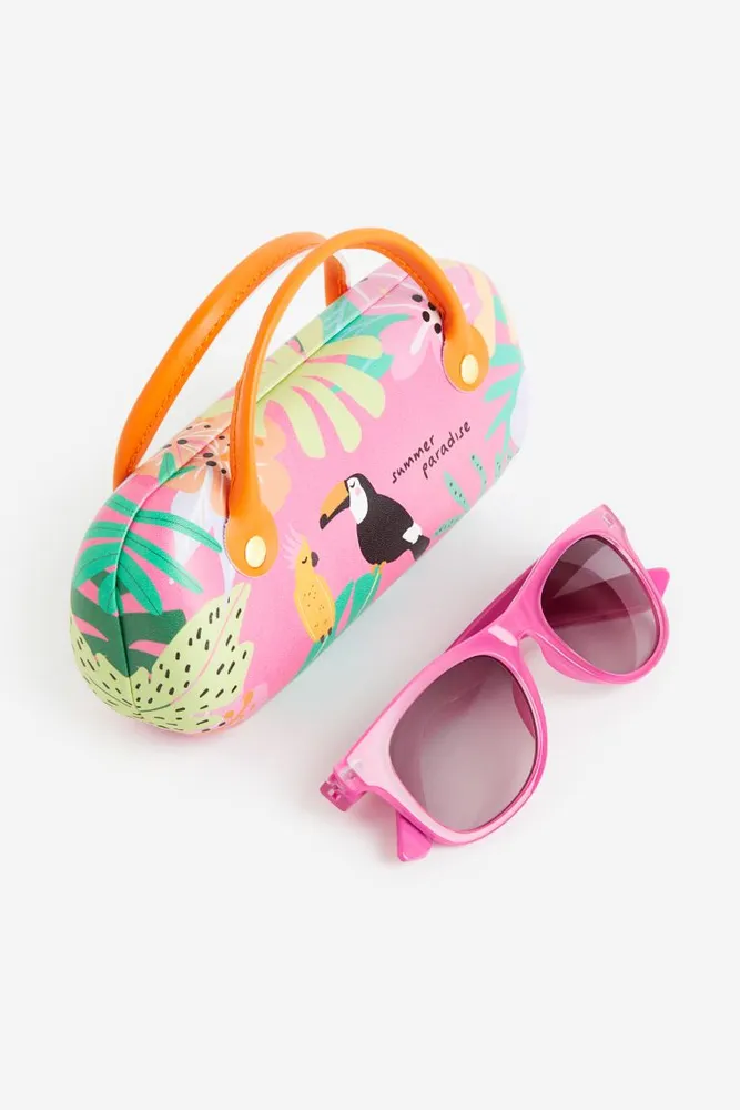H&M Sunglasses with Case | America® of Mall