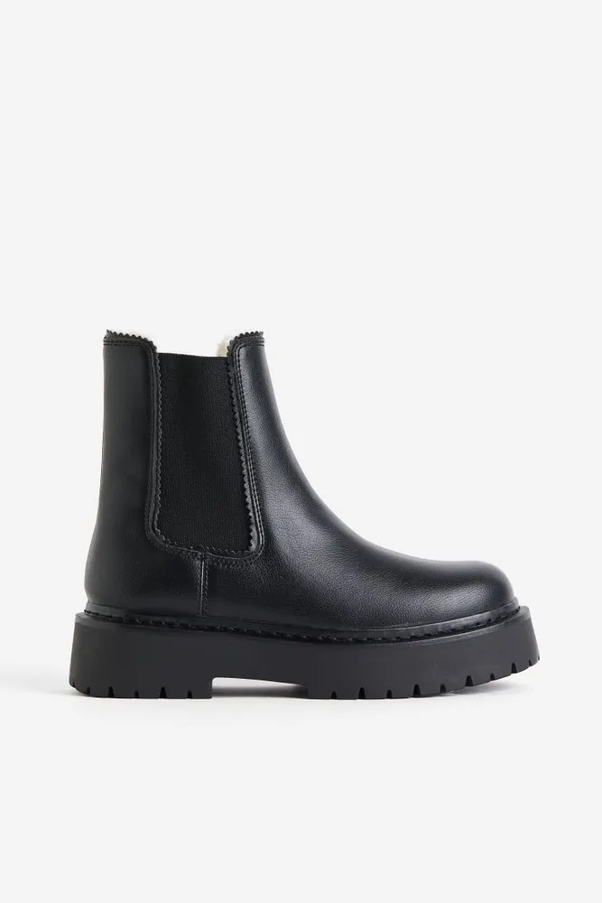 Warm-lined Chelsea Boots