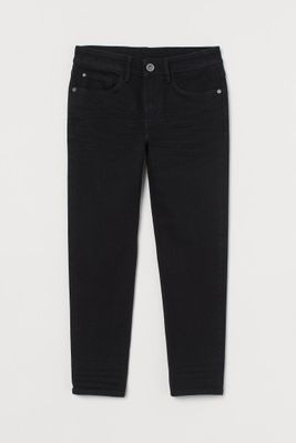Relaxed Tapered Fit Jeans