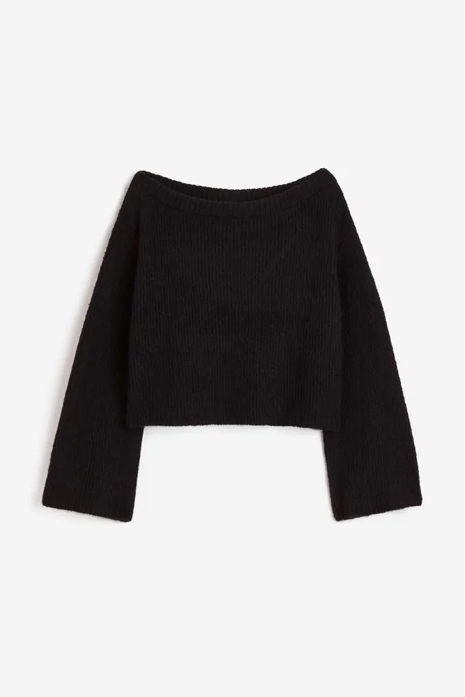 Off-the-shoulder Sweater