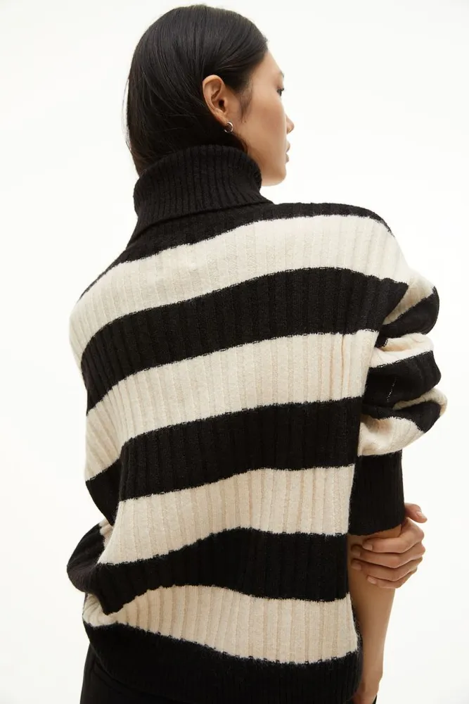 Rib-knit Turtleneck Sweater