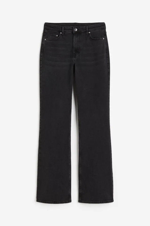 H&M + Curvy Fit Straight High Cargo Jeans