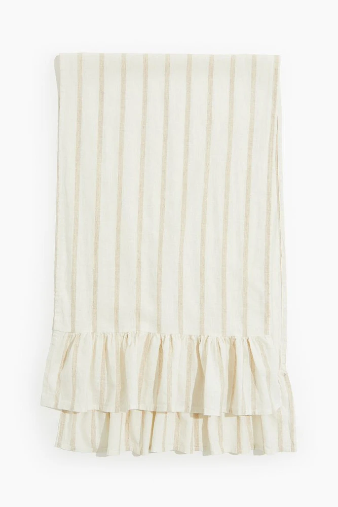 Ruffle-trimmed Table Runner