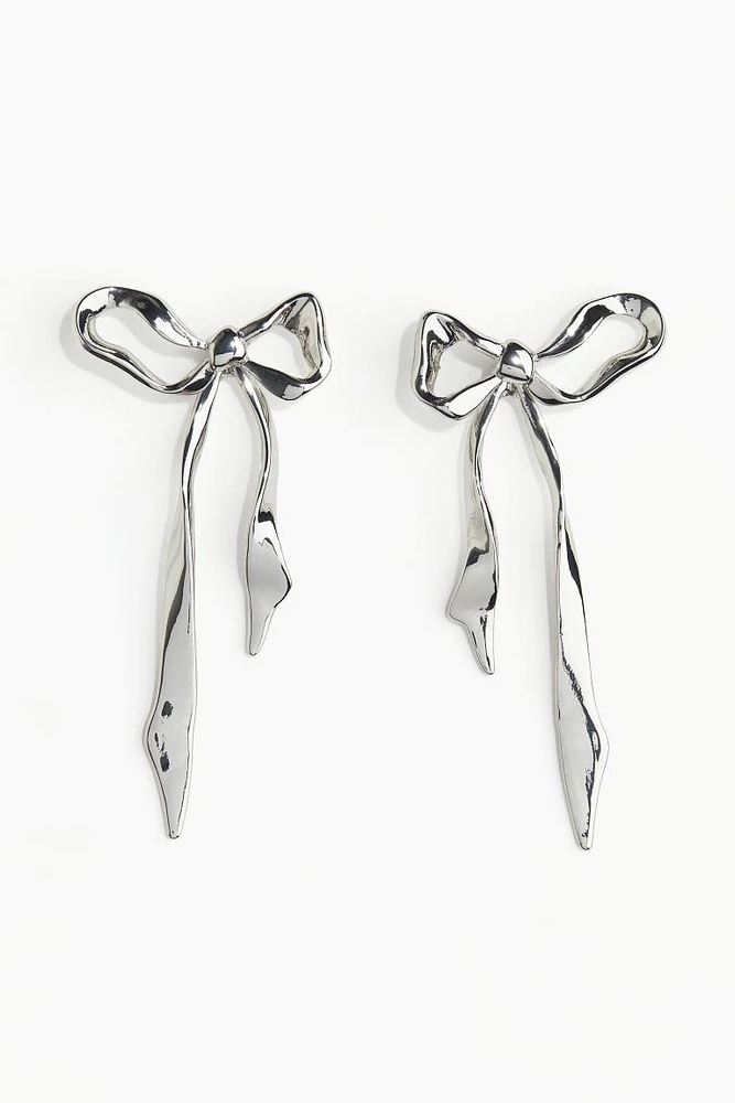 Bow-Shaped Earrings