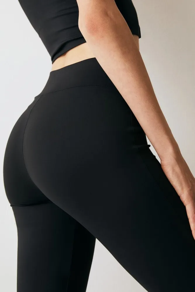 SoftMove™ Sports Hot Pants - Black - Ladies