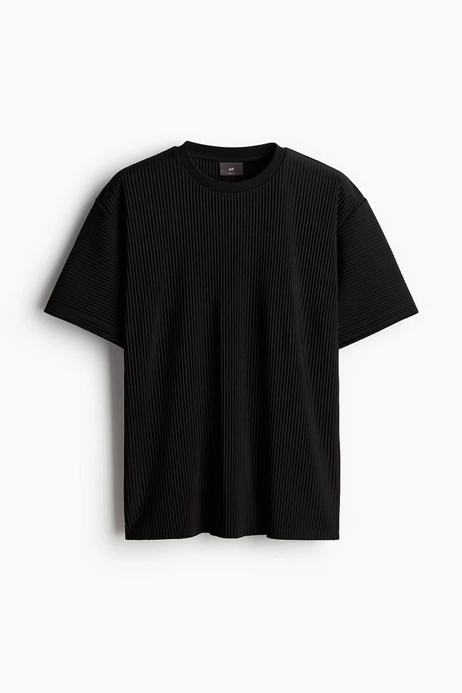 Loose Fit Pleated T-shirt