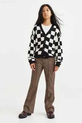 Pantalon habillé avec jambes évasées